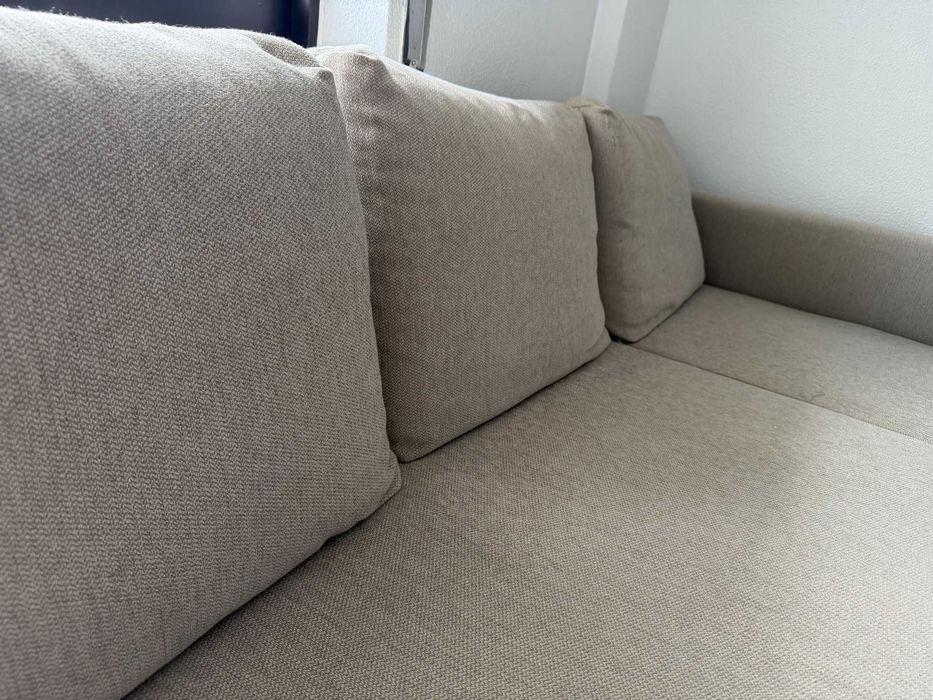 Sofá‑cama IKEA FRIHETEN – tecido premium