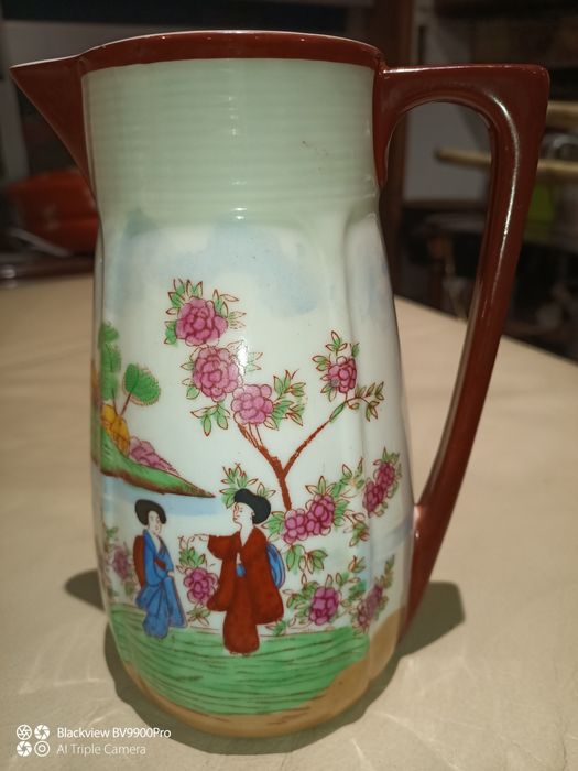 Caneca da maior beleza elegante que já vi