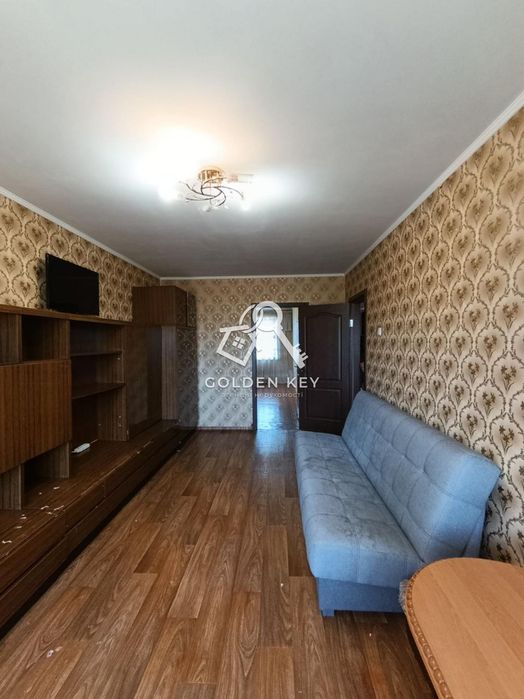 Продаж 2-кімнатної квартири на Космонавтів