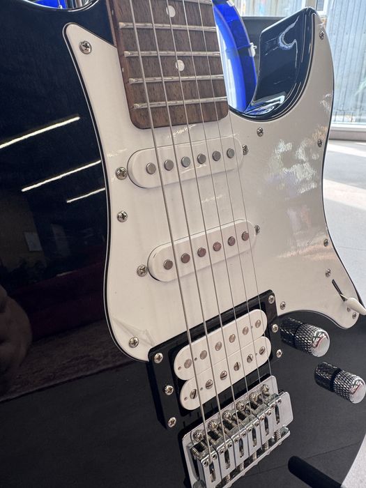 Yamaha Pacifica 212V QM TBL