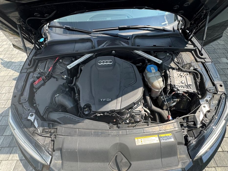Audi A5 2.0 Tfsi 252 KM  s- line  quattro s tronic