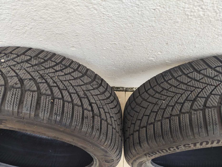 Bridgestone 235/45/R18 98V Extra Load-veiculo electrico- Blizzak LM005 Fabricados em Agosto 2024