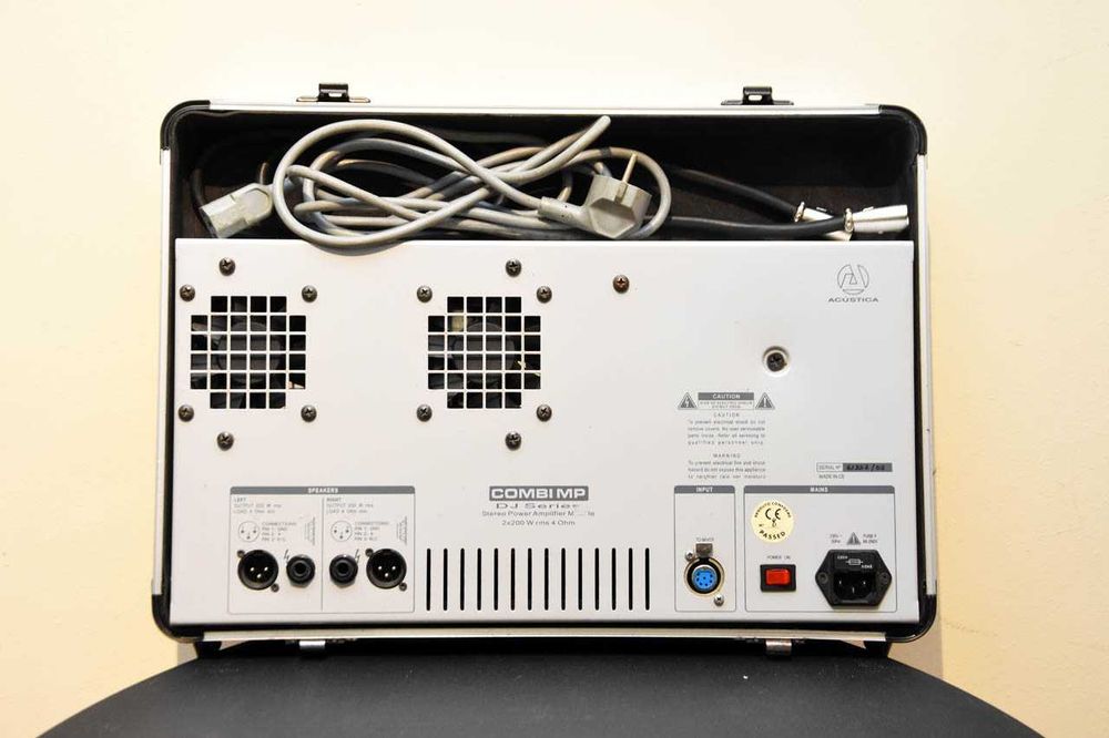 Amplificador PA Stereo 400 W RMS com MESA MISTURA 10 Canais C/Efeitos