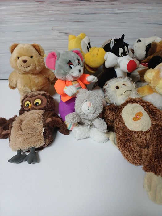 Peluches vários 13 unidades