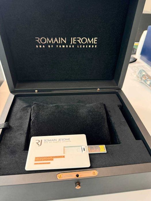 Коробки и документы для часов Piaget, Romaine Jerome