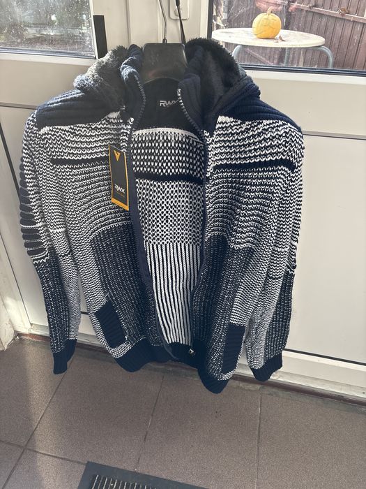 Sweter wełna Turcja nowy