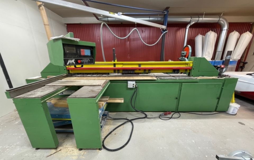 Piła formatowa  CASADEI SEZ/3000 z wózkiem i dociskiem - SUPER STAN