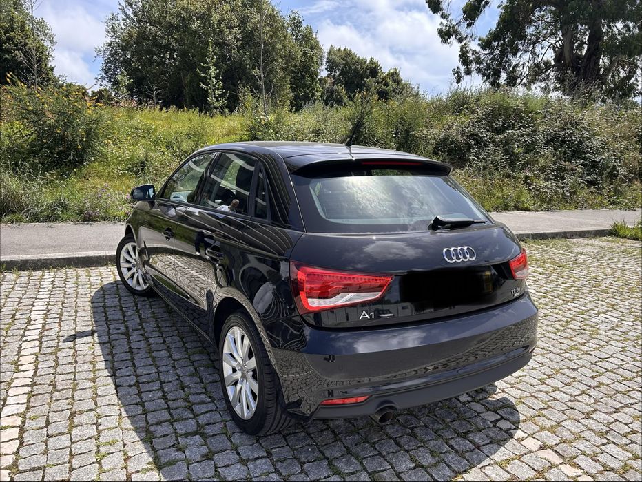 Audi A1    impecavel