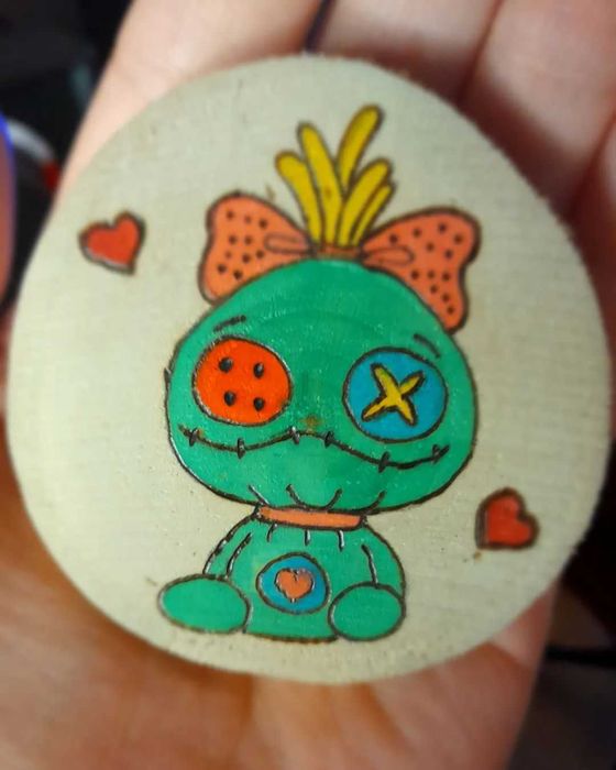 Trabalhos queimados na madeira , á mão - personalizaveis