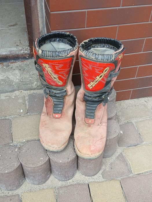 Buty do motokrosu