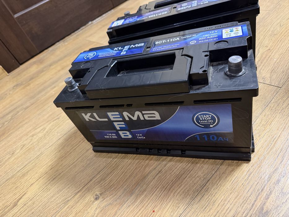 KLEMA FB 6CT-110A — автомобильный стартерный аккумулятор.