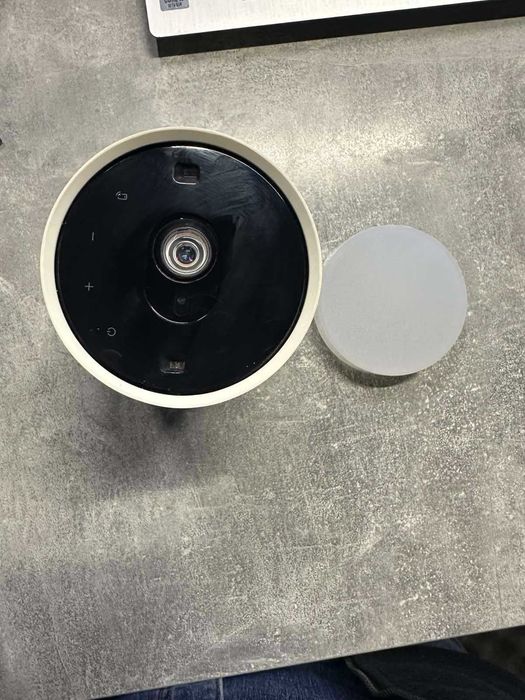 Шикарный проектор Samsung Freestyle FHD HDR Smart TV