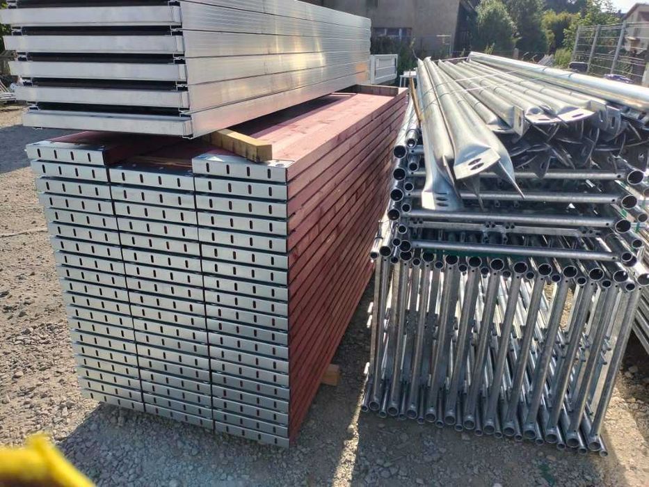 Rusztowanie 136m2 pletak SP70                         21x6,5m
