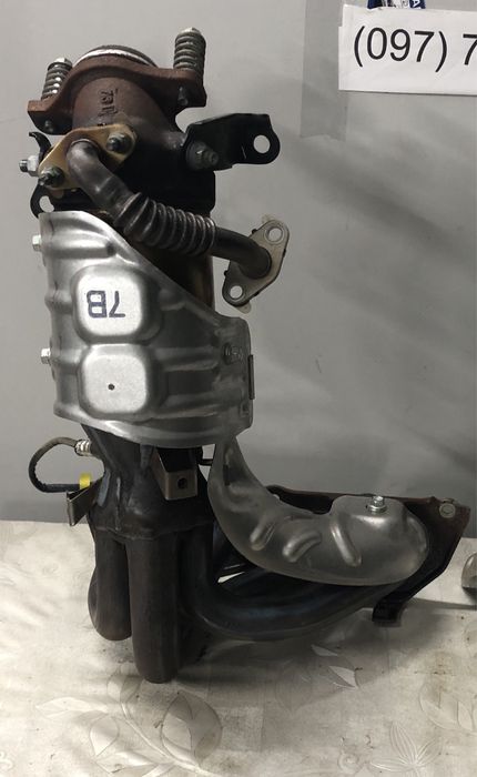 Випускний колектор 36120 Toyota Rav 4 hibrid  Каталізатор з Рав 4 2017