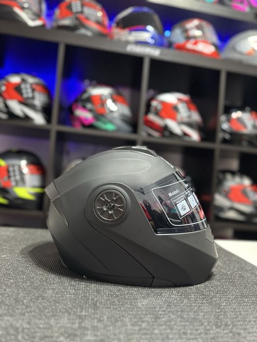 Capacete modular novo preto/dourado só 65€! Helmet new