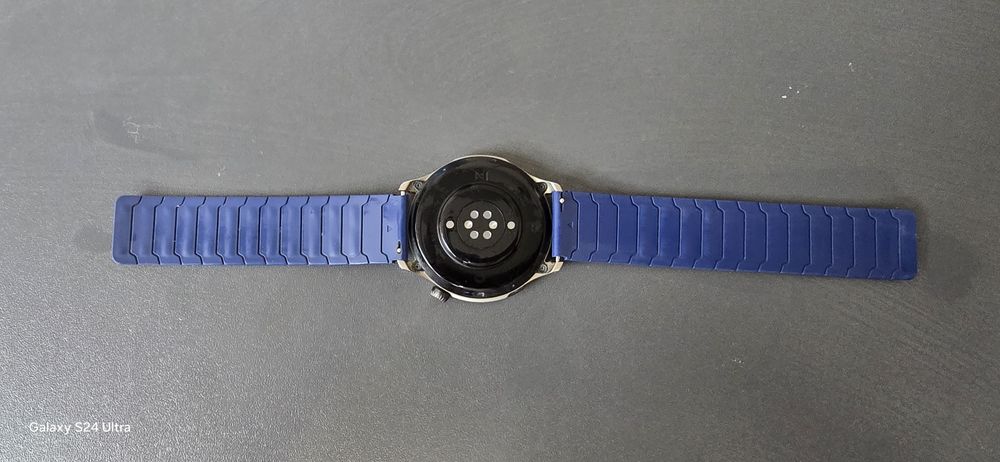 Продаю Amazfit watch gtr4. Гарний стан