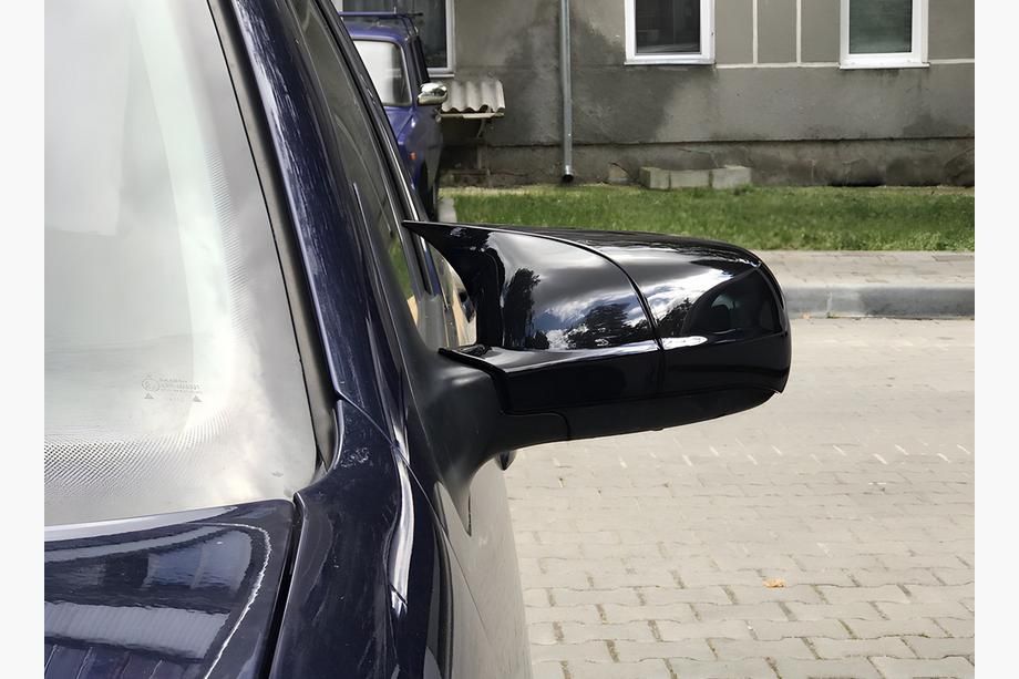 Накладки на дзеркала гольф 4