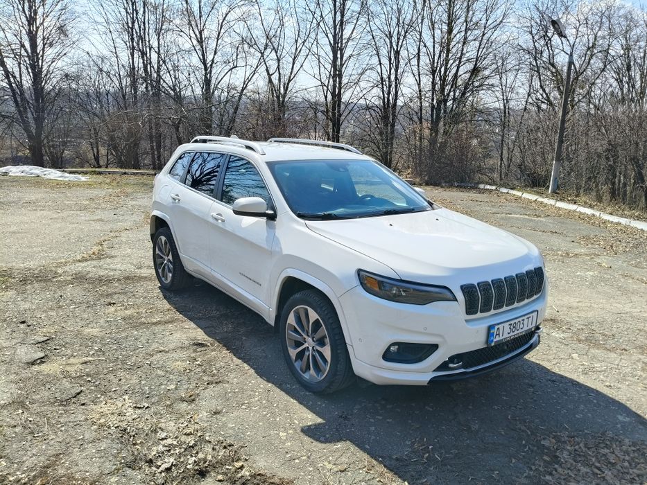 Продам Jeep Cherokee