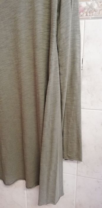 Cardigan, fininho de Primavera , verde seco, M

Cor : verde seco 
Tama