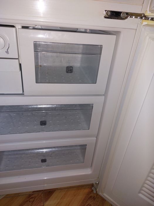 Продам холодильник Samsung