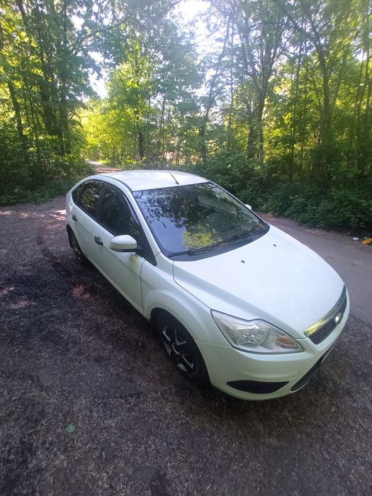 Ford focus 2 res
