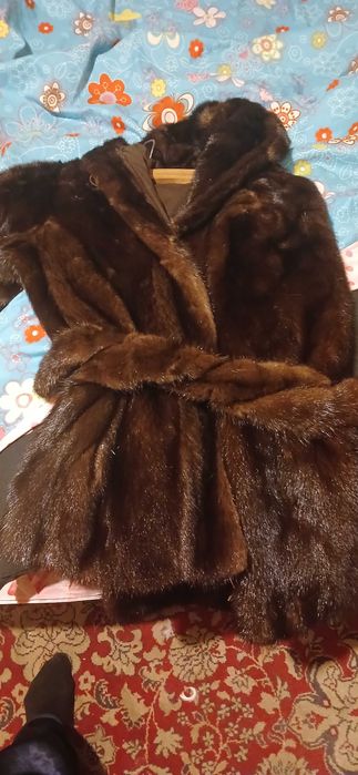 Шуба в отличном  состояние) Норка)