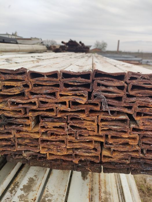 Profil stalowy 60x20 spłaszczony.