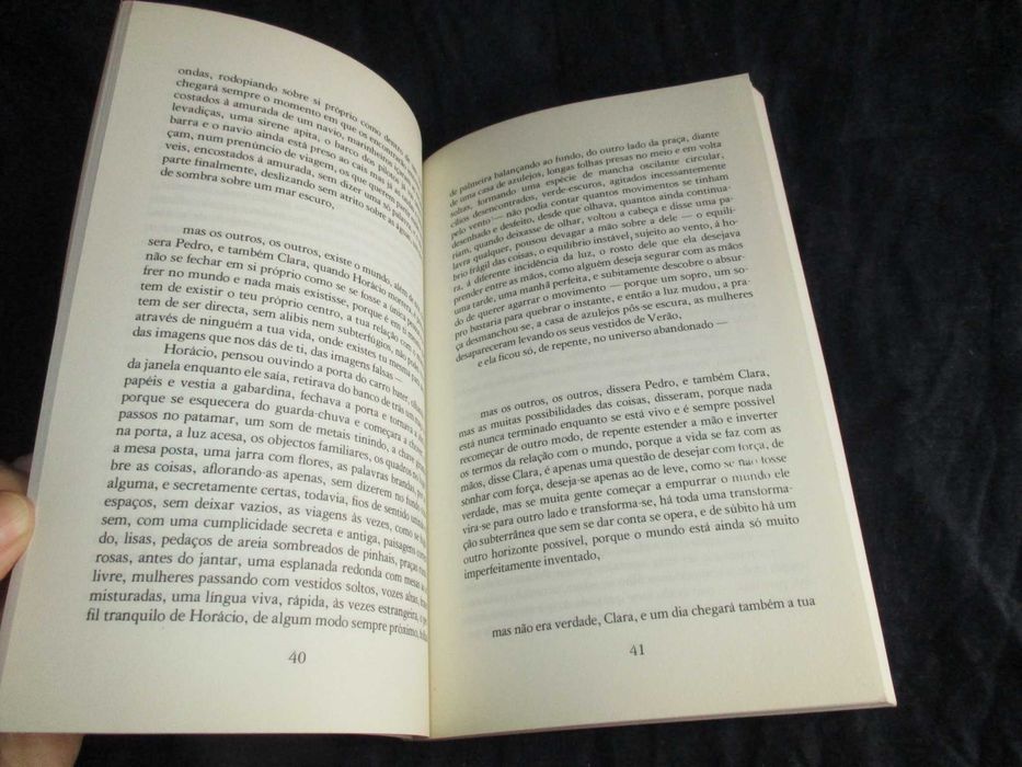 Livro Paisagem com mulher e mar ao fundo Teolinda Gersão 1ª edição