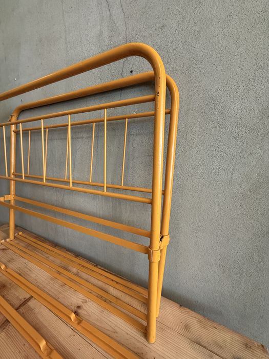 Cama de ferro vintage