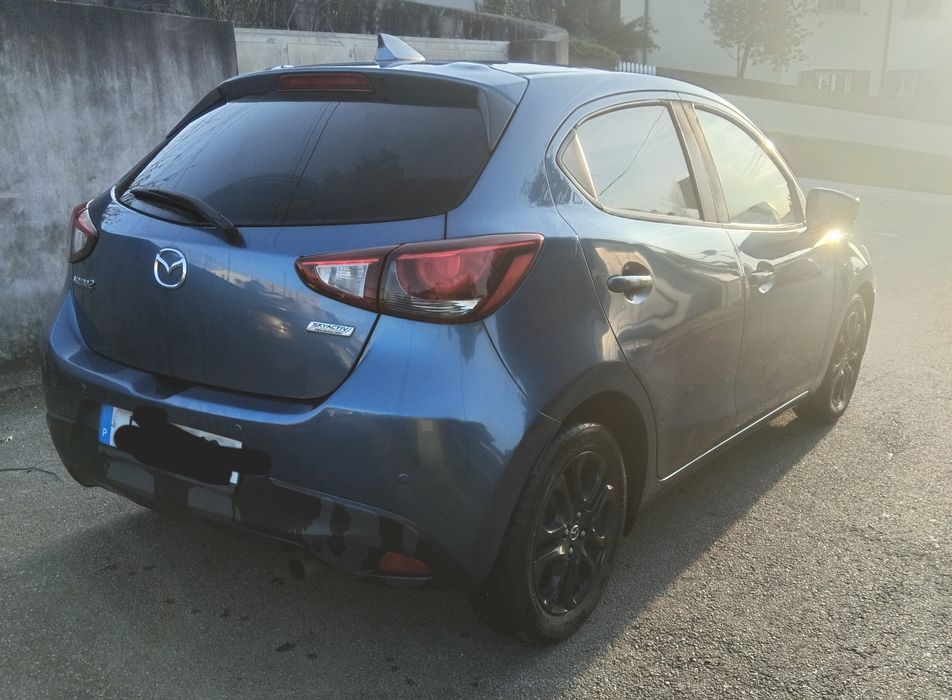 vendo Mazda 2 1.5 skyactiv-g nacional 2019 acidentado salvado