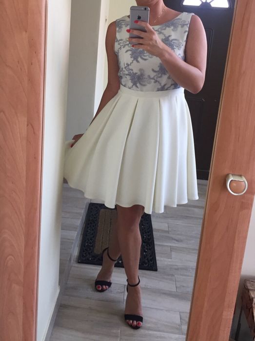 Delikatna sukienka