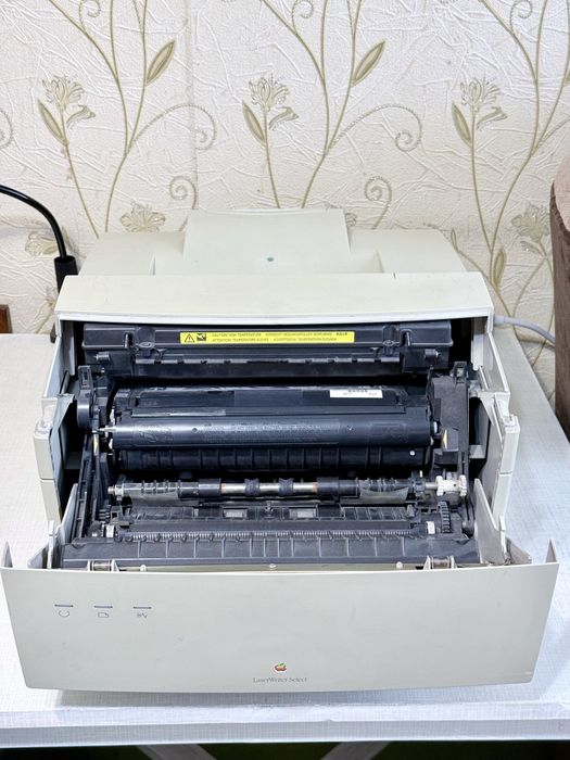 Винтажный лазерный принтер Apple LaserWriter Select 360 (1995) ретро раритет в коллекцию