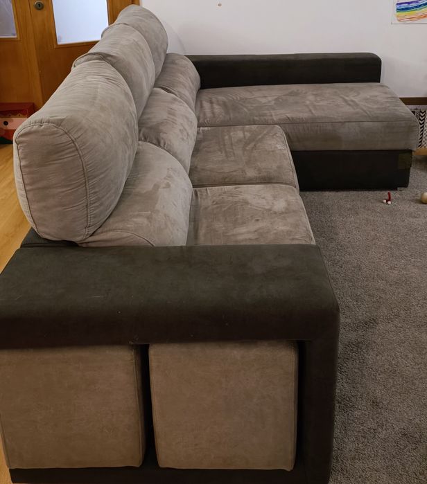 Sofá 3 lugares com chaise longue - OPORTUNIDADE