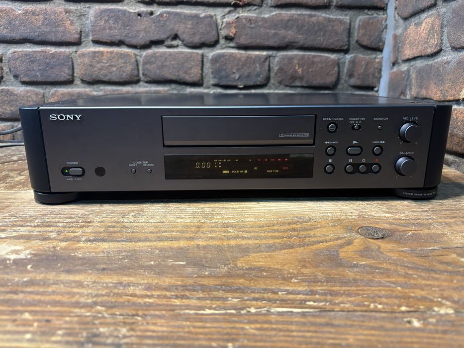 Magnetofon Sony TC S7