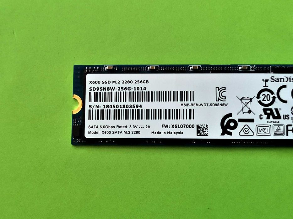 SSD M2 256GB SanDisk x600
