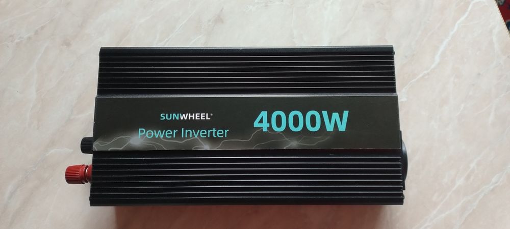 Power Inverter Инвертор 4000 Вт
