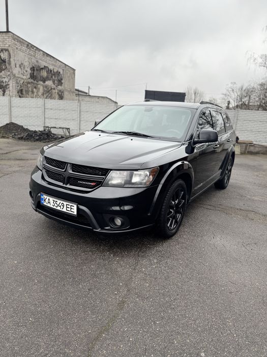 Продам DODGE JOURNEY, без вложений, на газу, много что зделано пробег 155060 родной, мотор работает ровно, акпп переключает без пинков. Можно обмен на пай. Сел и поехал.