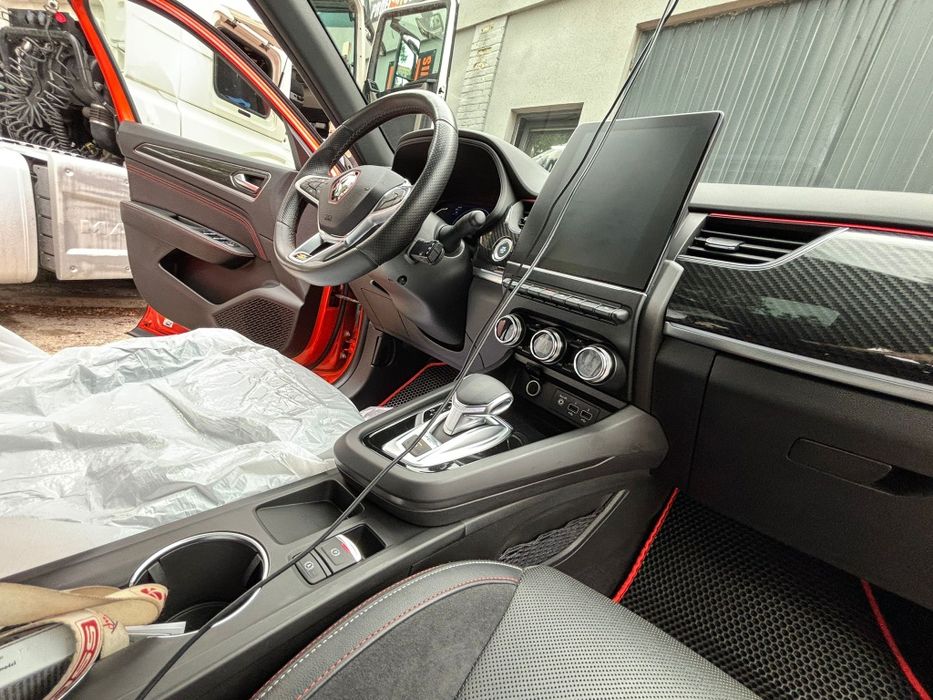 Renault Arkana 1.6 E-Tech RS line