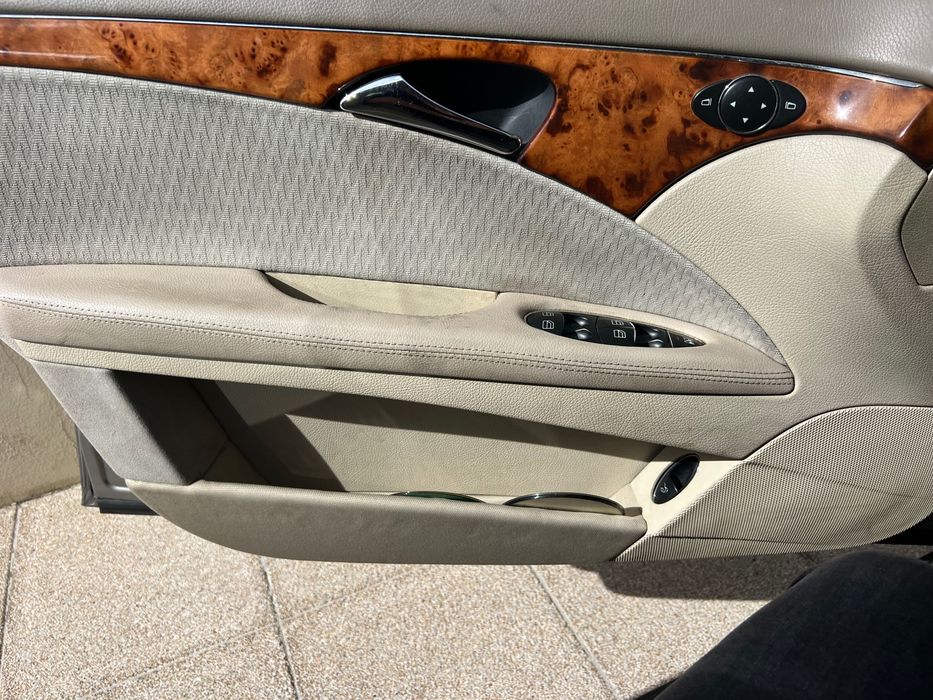 Mercedes E 220 CDI CX automática, muito novo