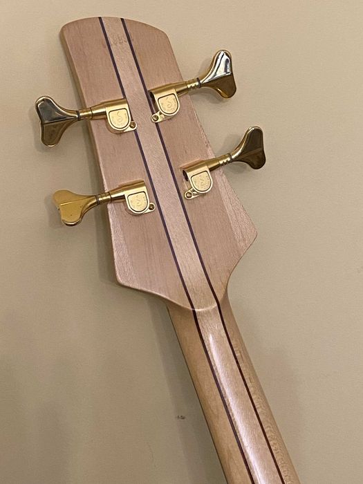 Gitara basowa Fodera Monarch Deluxe