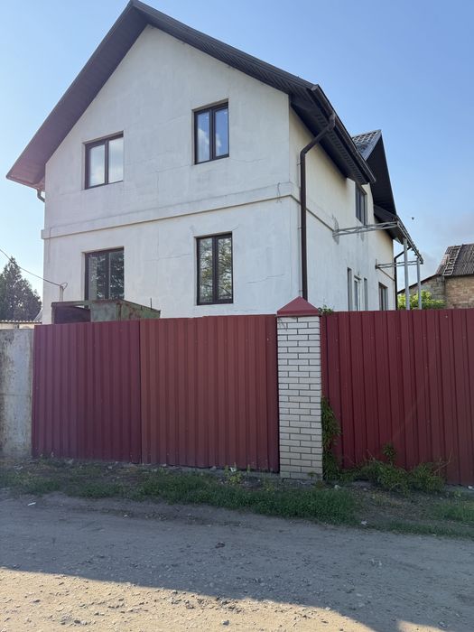 Продам будинок біля річки, район Подол