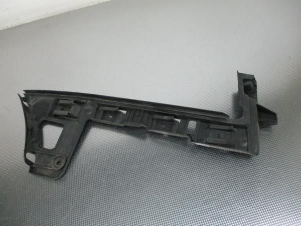 Guia de pára-choques trás direita VOLKSWAGEN Passat (3C2)