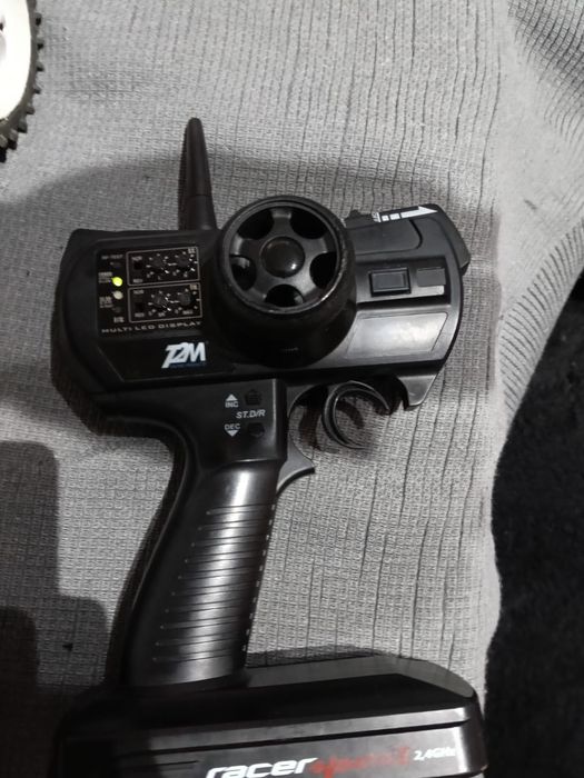 Carro Telecomandado Pirate T2M