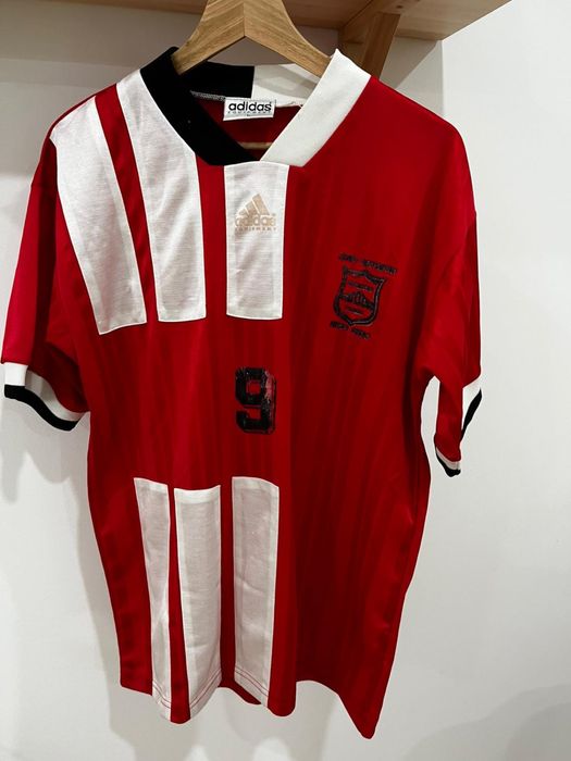 Negro Rubro Macau Jersey Vintage