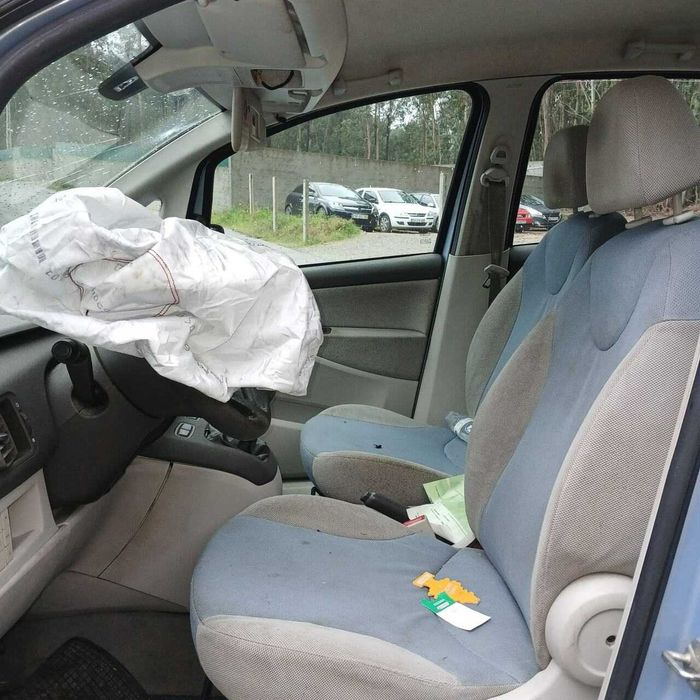 Fiat Idea 1.3MultiJet de 2004 - Peças Usadas