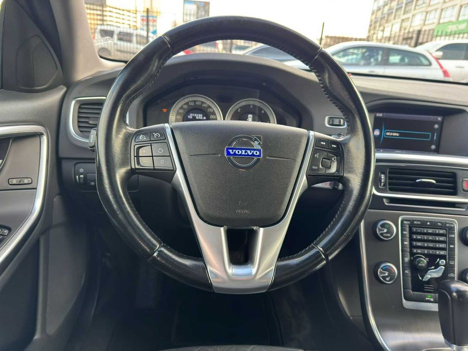 Volvo V60, 2.0 дизель, 2011 рік