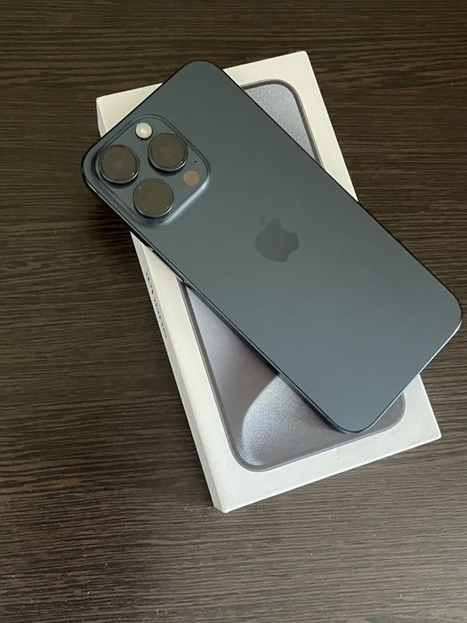 iPhone 15 Pro Max Blue Titanium 256 gb