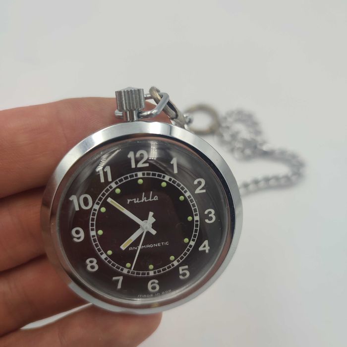 zegarek kieszonkowy Ruhla Antimagnetic H5GRU5 70s GDR(działa)+ pokr.