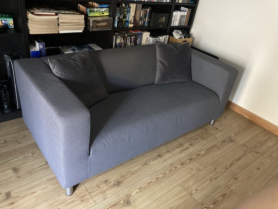 Sofá Ikea Klippan em cinzento. como Novo. Oferta almofadas
