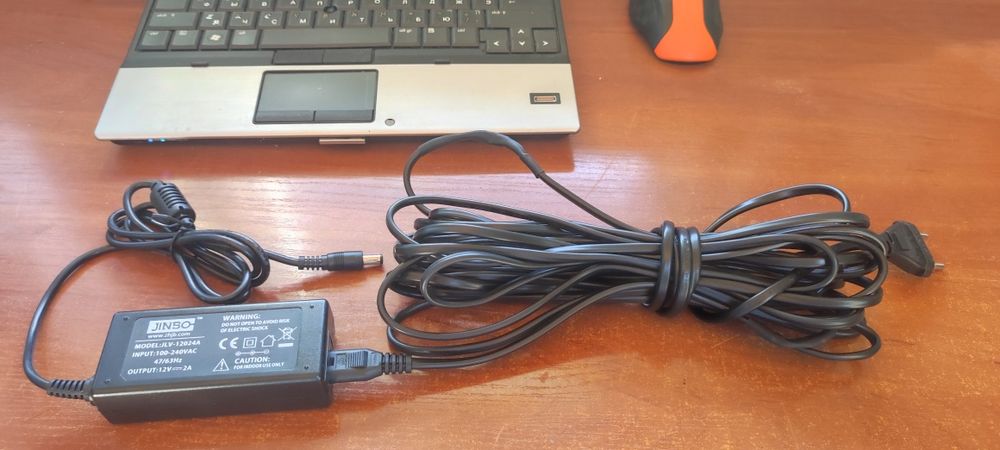 Блок живлення 12В 2А